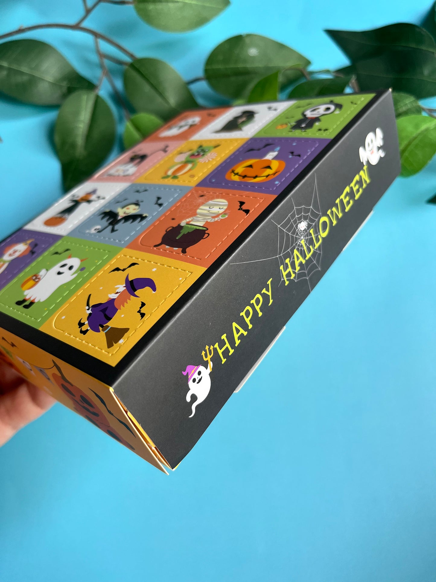 Halloween Crystal Candy Advent Calendar – Spooky Assorted Mystery Treats