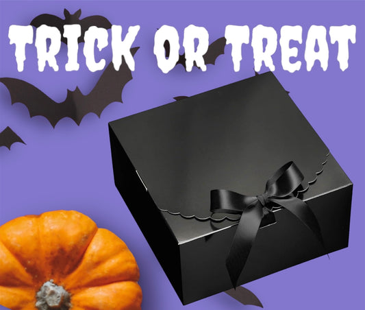 Epic Halloween Mystery Countdown Box – 13 Mystery Candy Bags