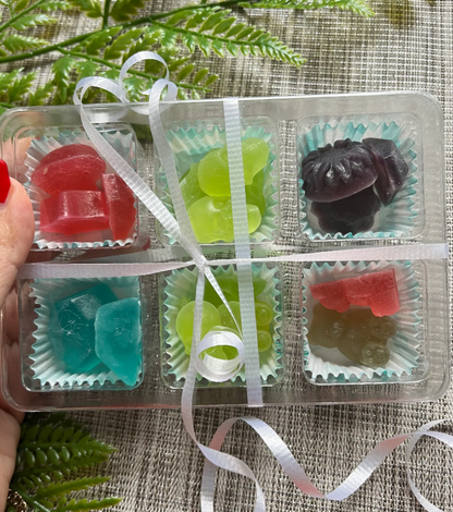 Gorgeous Kohakutou Crystal Candy Gift Box. Choose from 6, 9 or 12 squares box. Limited quantities available